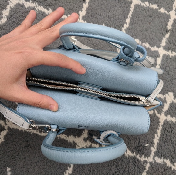 SOLD! MCM Milla Tote Mini - Picture 4 of 8